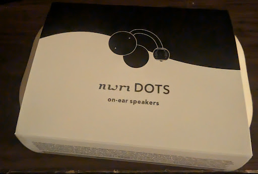nwm DOTS 購入レビュー！つけ心地と驚きの超小型説明書